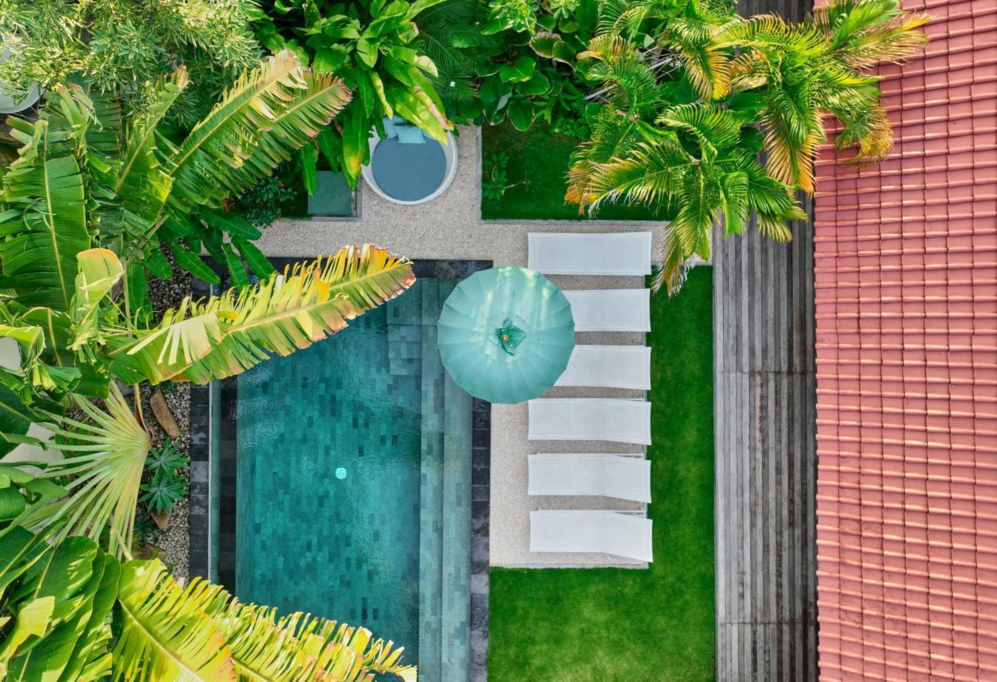 Bali Manis - Modern Luxury 4br Walk To Street With Private Pool Villa