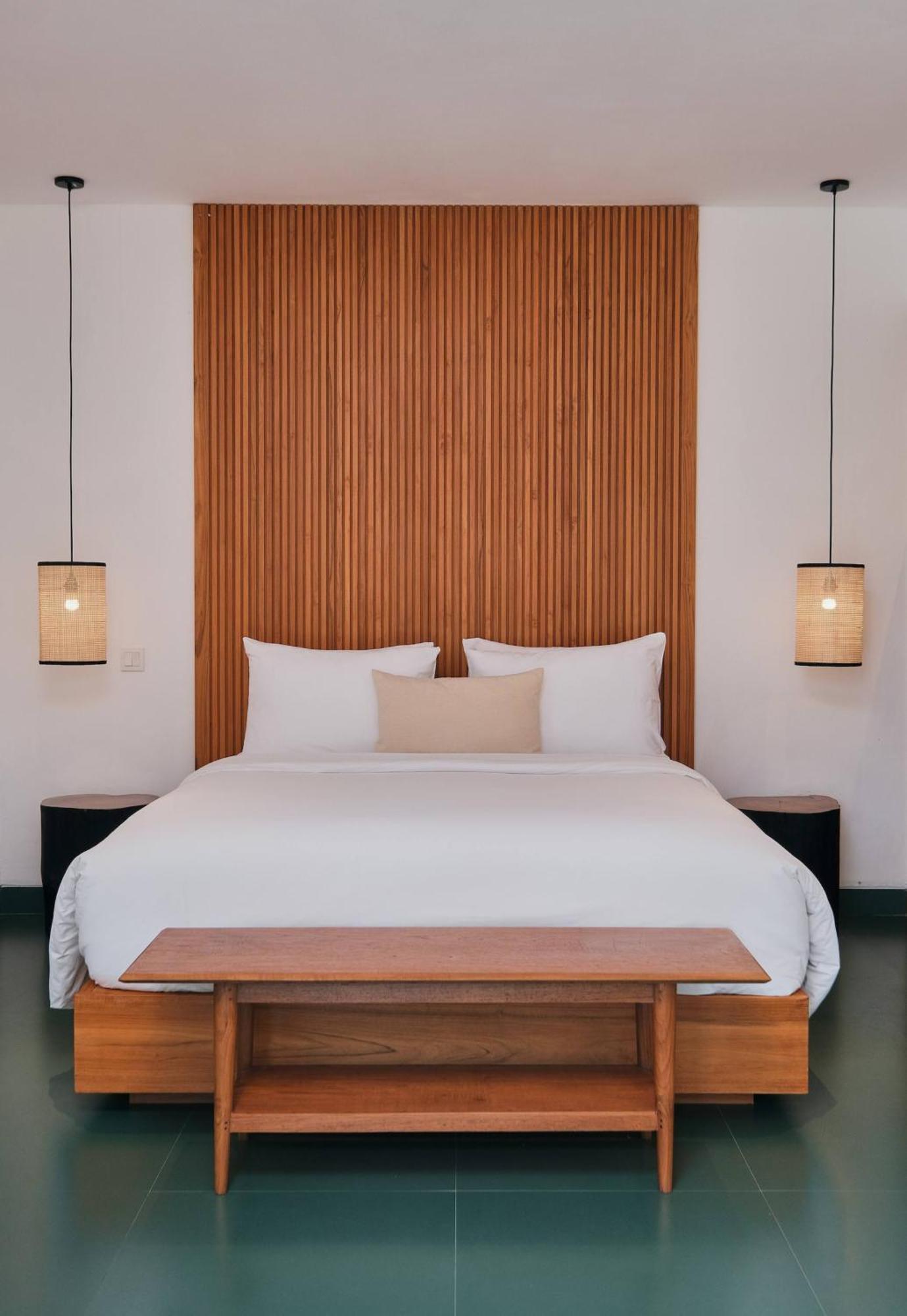 Bali Manis - Modern Luxury 4br Walk To Street With Private Pool Seminyak (Bali)